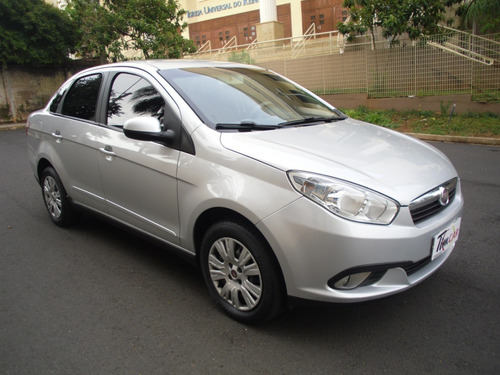 Imagem 2 de 16 de Fiat/ Siena Attractiv 1.4 Ano 2016