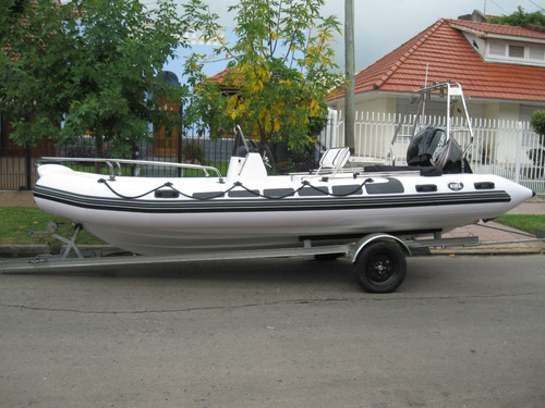 Kiel 5,6 Mts. Matrizado Con Yamaha 70 Hp 4 Entrega Inmediata