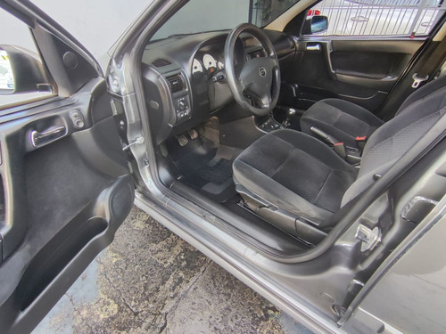 Chevrolet Astra Hatch 2.0 4P ADVANTAGE FLEX