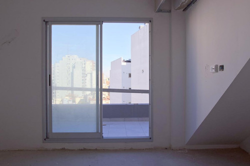 Imagen 19 de 30 de Departamento - Flores Norte Penthouse Con Terraza Y Pileta Propia