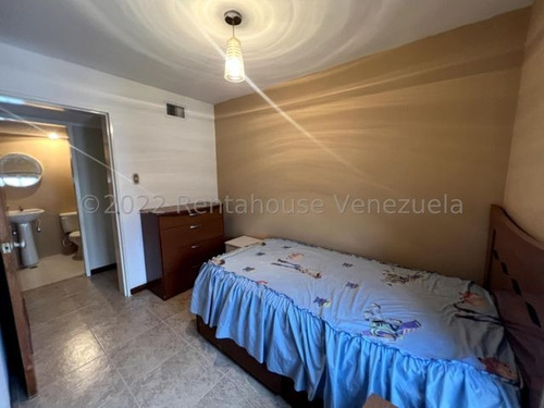 Imagen 25 de 30 de Apartamento En Venta Urb Base Aragua, Maracay 23-15474 Hc