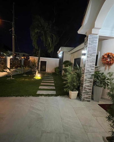 Imagen 9 de 25 de Vendo Espectacular Casa Alameda Tres Hab Con Su Baño