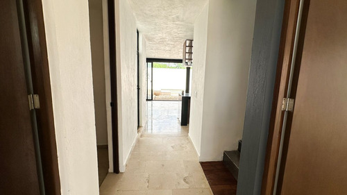 Casa(191) En Venta En Privada Zendera