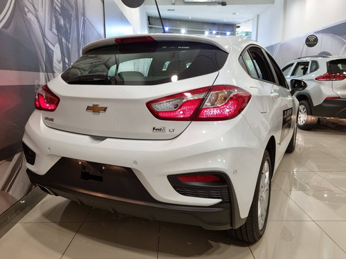 Imagen 5 de 15 de Chevrolet Cruze Lt Automático 5 Puertas 0km