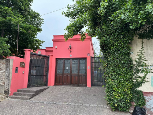 Venta Casa 4 Dorm Pileta Ap. Cred. Centro