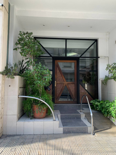 Imagen 2 de 12 de Departamento Céntrico En Venta