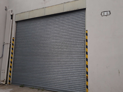 Galpón En Venta 350 Metros. Ituzaingo