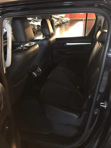 Toyota Hilux 2.8 Tdi C/d 4x2 Srv Pack (177cv)