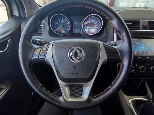 Dongfeng JOYEAR x3 1.6