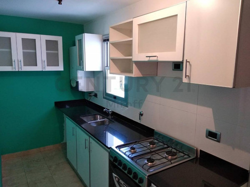 Imagen 4 de 13 de 65 E/ 9 Y 10. Departamento En Venta De 2 Dormitorios Con Cochera En La Plata