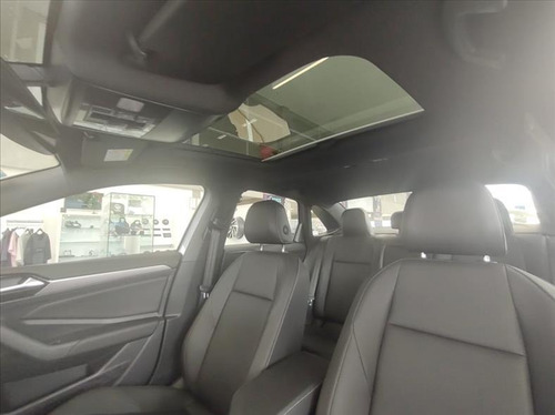 Volkswagen Jetta 1.4 250 Tsi R-line