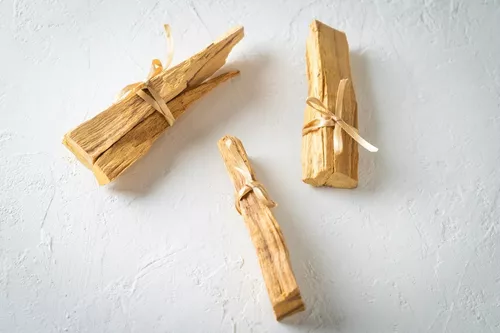 PALO SANTO DE LAS ENERGÍAS, HACEMOS UN PORTA PALO SANTO  CASERO@carpinteriafacilyalgomas 