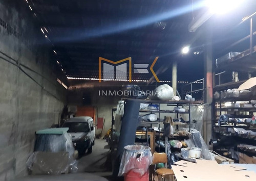 En Venta Galpón Gato Negro Catia Caracas
