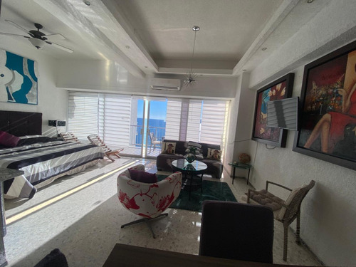 Departamento Sobre Playa En Acapulco Condominio La Torre De Acapulco R.a