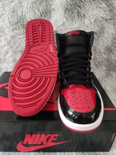 Jordan 1 High Patent Bred (Usado)