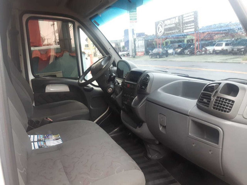Peugeot Boxer Furgao 2.3 2011