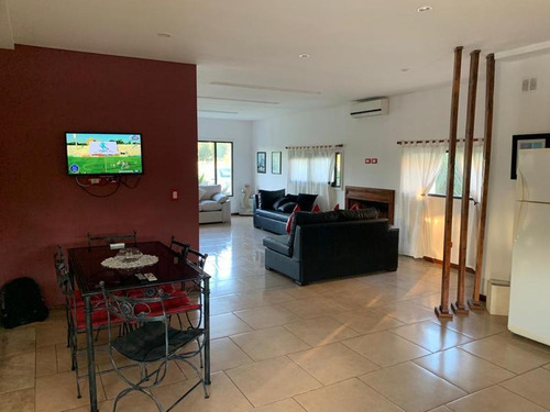 Imagen 8 de 29 de Venta Con Renta - Casa En Saint Thomas Este