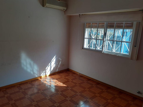 Imagen 15 de 24 de Duplex 3 Amb. Caballito, Centenera 800. Impecable