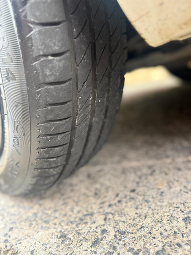 Fiat Cronos 1.0 Flex 4p