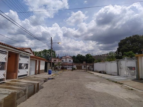 Imagen 27 de 27 de Casa En Venta Urb San Pablo, Turmero 23-24660 Hc