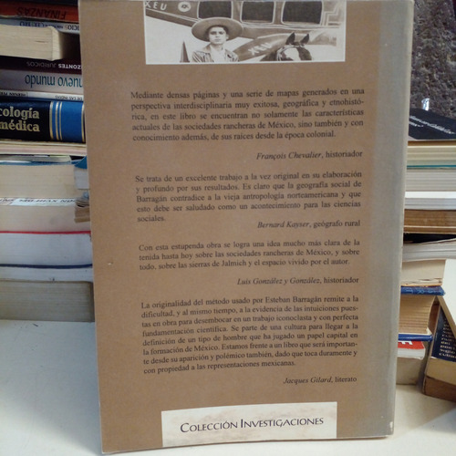 Con Un Pie En El Estribo - Esteban Barragán López (Usado)