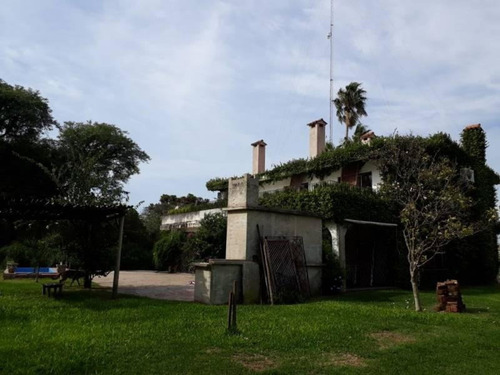 Imagen 23 de 27 de Comoda Casa Quinta De 4 Dormitorios Y 13.000 M2 De Parque Arbolado