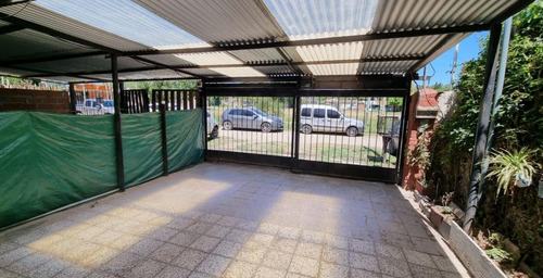 Dos Casas Tipo Dúplex Precio Por Las 2 Entreda Para 2 Autos Todo Techado Venta Juntas O Por Separadas