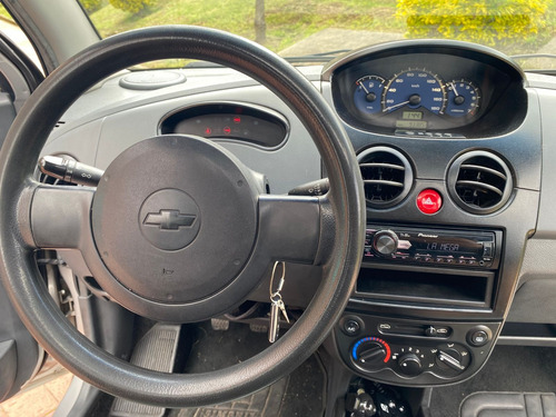 Chevrolet Spark 1.0 Go