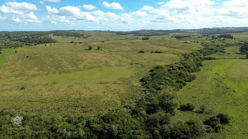 Chacras En Venta Con Arroyo A 40 Minutos De Maldonado (ref: Bpv-10409)