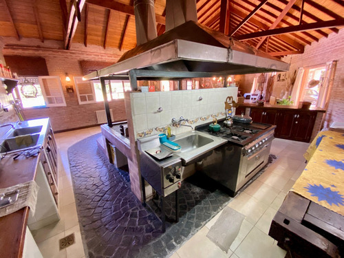 Casa Quinta En Venta Barrio Golf Los Acantilados