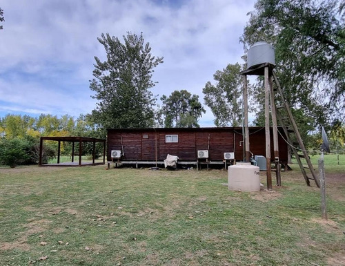 Venta Cabaña Isla El Durazno. Acepta Permuta