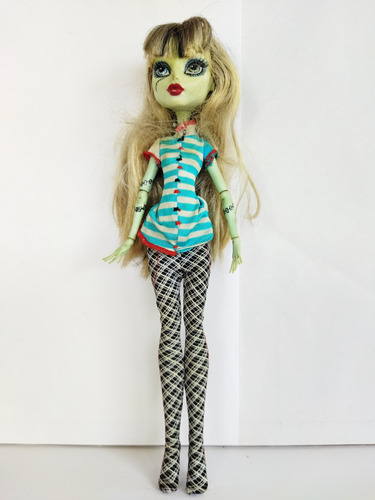 Monster High Frankie Stein Blusa Azul Rayas Blaca 2008