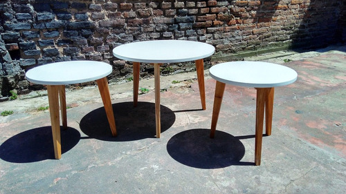 Imagen 4 de 7 de Mesa Ratona Redonda Laqueado Combinado, Escandinava