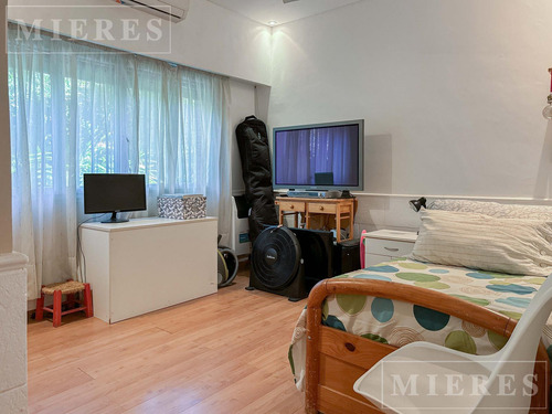 Casa En Venta En Las Lomas-schoenstatt