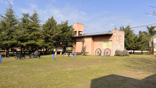 Complejo Turístico En San José