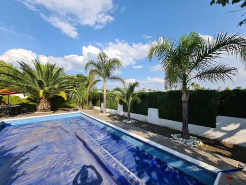 Casa En Venta En Juriquilla