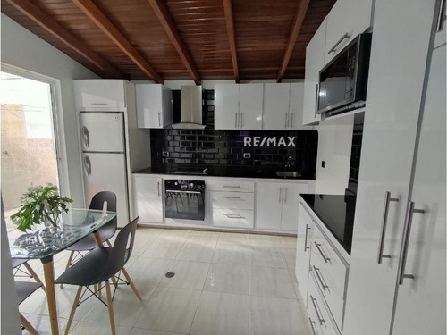 Imagen 4 de 19 de Casa En Urb. Valle Hermoso