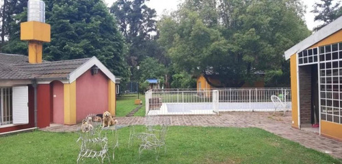 Quinta En Venta - 4 Dormitorios 4 Baños - 1.980mts2 - Paso Del Rey