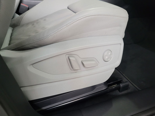 Audi Q5 TFSI AMBIENTE S TRONIC
