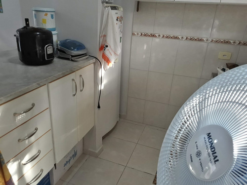 Imagem 3 de 11 de Apartamento Venda Ubatuba, 2 Quartos Sendo 1 Suíte