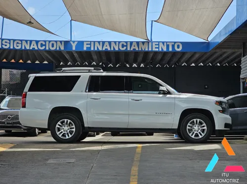 Chevrolet Suburban 5.4 Lt Piel Cubo At
