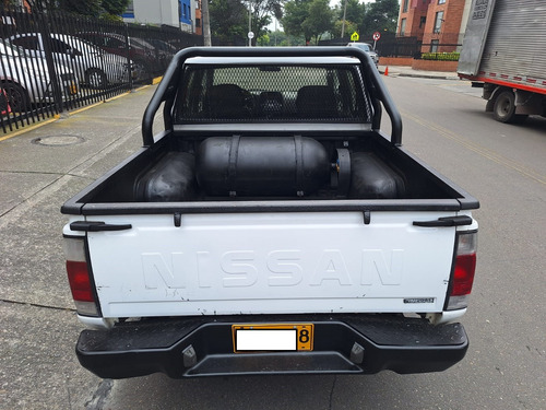 Nissan NP300 Frontier 2.4l