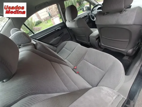 Honda Civic 1.8 Ex 4 p