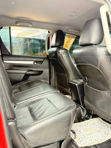 Toyota Hilux 2.4 Diésel 4X4