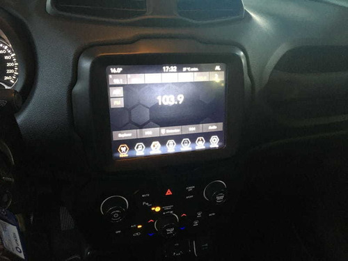 Imagem 15 de 15 de Jeep Renegade Longitude 1.8 Flex Automatico