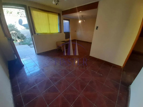 Finster Arrienda Cómoda Casa 2 Dormitorios, Ventanas, Puchun