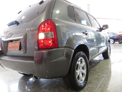 Imagem 6 de 14 de Tucson Gls 2.0 Aut Mod 2015 Top De Linha Novissimo