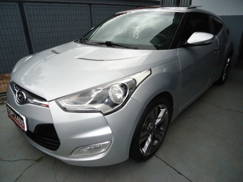 Hyundai Veloster 1.6 140cv Aut 3p Ano 2013 Prata