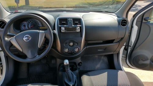 Imagem 13 de 14 de Nissan March 2017 1.0 12v Conforto 5p