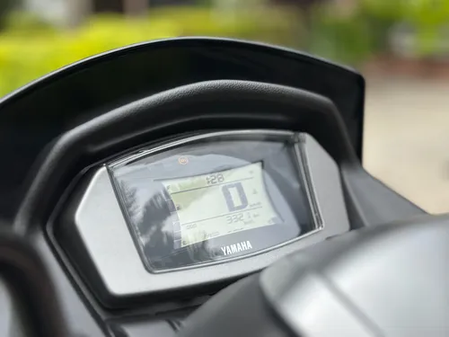 Yamaha Nmax Connected